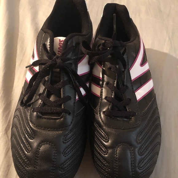 STARTER Shoes - Woman’s Starter cleats NWOT